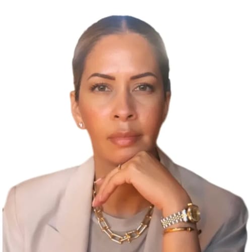 Headshot of Rosa H. Russell, LCSW