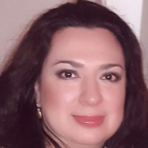 Headshot of Maria Valencia, LPC