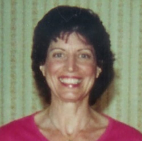 Headshot of Elaine Dove, CP