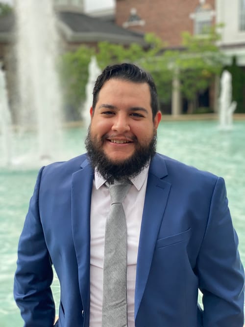Headshot of Zahedi Castillo, LMHC