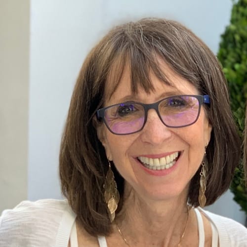Headshot of Carol Katler, LMHC