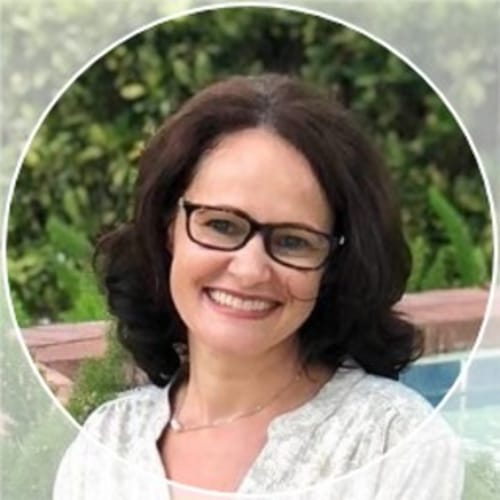 Headshot of Katalin Vinczi-Sierra, LCSW