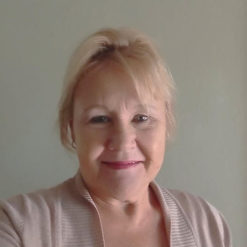 Headshot of Linda Bunck, LCSW