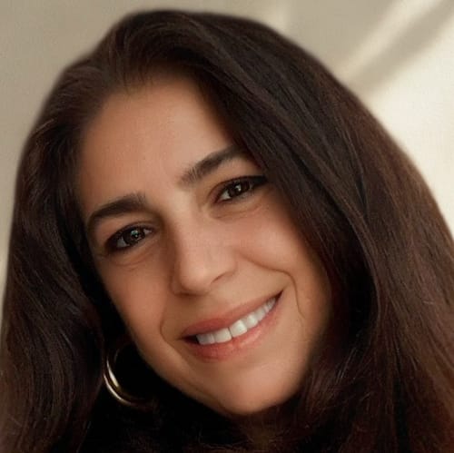 Headshot of Stefania Sarti, LMFT