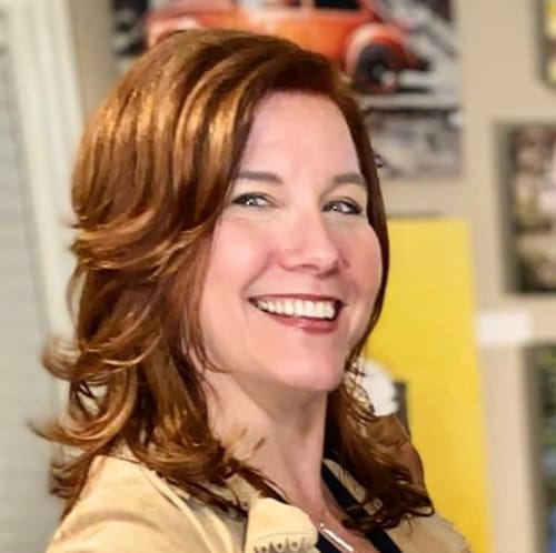 Headshot of Melinda Ensley, LPC