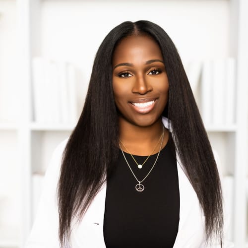 Headshot of Ashley Parker, APRN