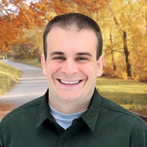 Headshot of Paul Gaunya, LCSW