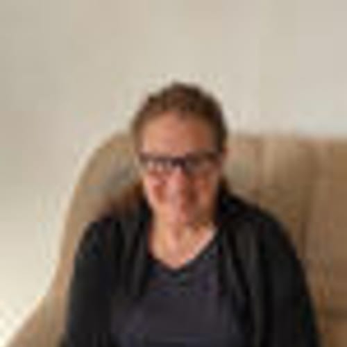 Headshot of Karen Coupe, LPC
