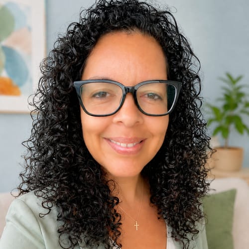 Headshot of Rosa Rios Garcia, LCSW