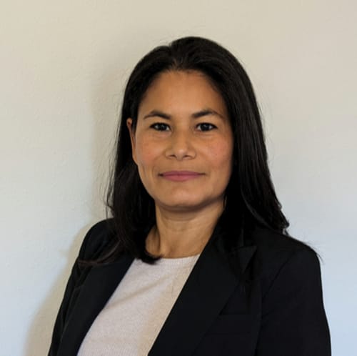 Headshot of Mirna Rodriguez, LMFT