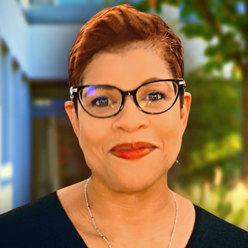 Headshot of LaTeisha Elliott, LPC