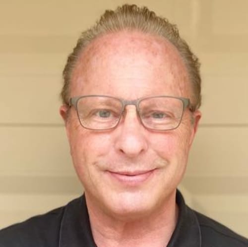 Headshot of Thomas Austin, LCSW