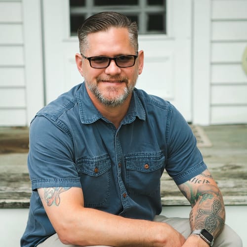 Headshot of Dan Schmidt, LPC