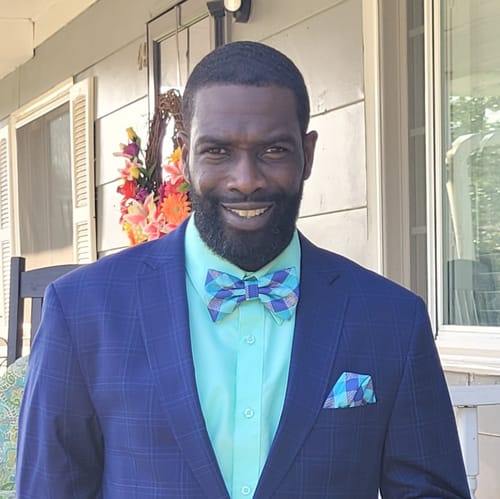 Headshot of Daron Brooker, LCPC