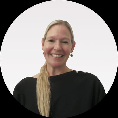 Headshot of Mandy Wilde-Price, LCPC