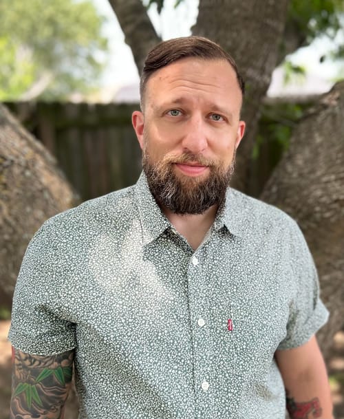 Headshot of Aaron Alicea, LPC