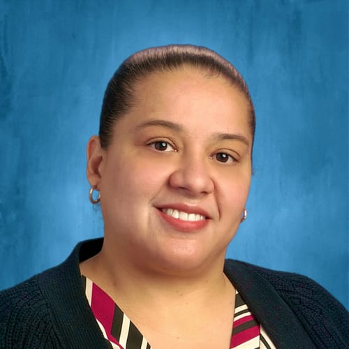 Headshot of Migdalia Moore, LCSW