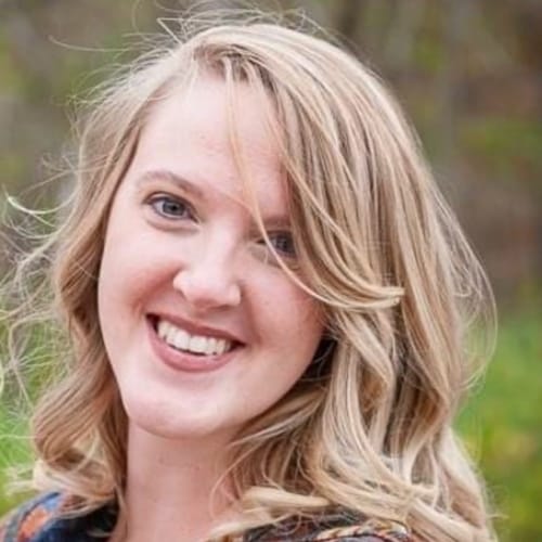 Headshot of Elizabeth Cress, LMHC