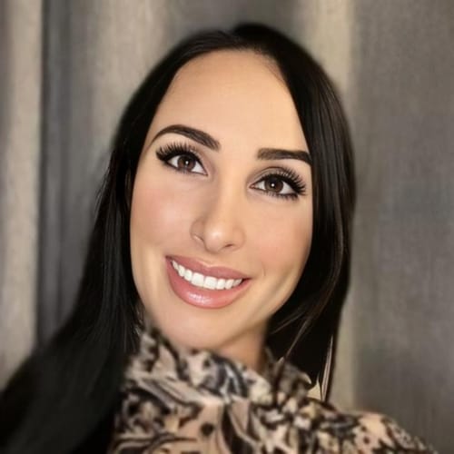Headshot of Olivia Karapanian, LCSW