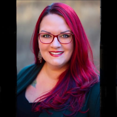 Headshot of Amanda Sundeen, LPC