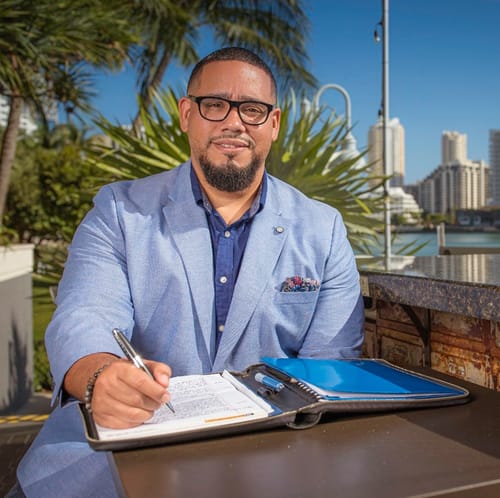 Headshot of Benjamin Soto, LMFT