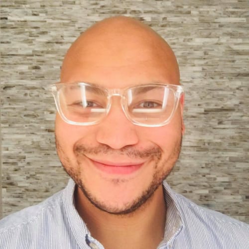 Headshot of Shawn Mines, LMFT
