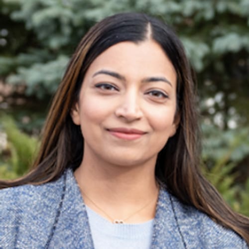 Headshot of Harpreet Kaur, NP