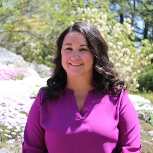 Headshot of Lori Gato, LC
