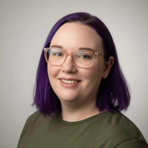 Headshot of Leah McGrath, LCSW