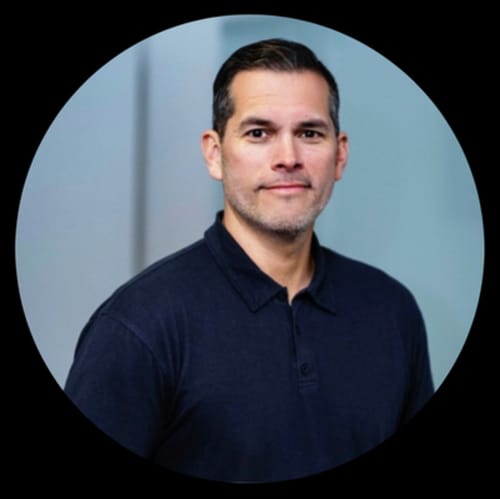 Headshot of David Rondero, LMFT