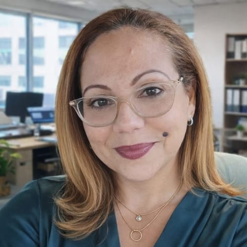 Headshot of Wilmarie Vega, LCSW