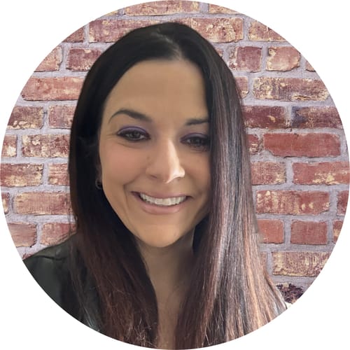 Headshot of Elyssa Greene, LPC