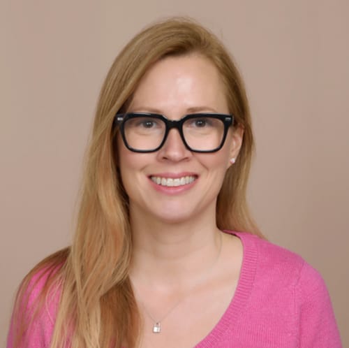 Headshot of Karen Wood, LPC