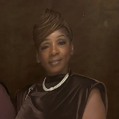 Headshot of Karen Warren, LMHC