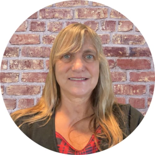 Headshot of Susanne Neal, LPC