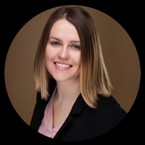 Headshot of McKenzie McClaran, LMHC