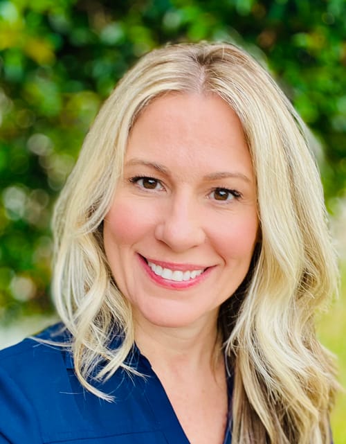 Headshot of Nicole Lucente, LMHC