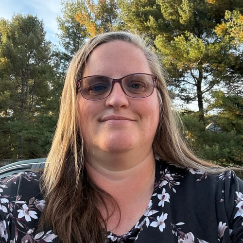 Headshot of Christy McFarland, PSYCHOLOGIST