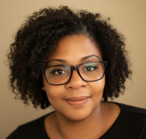 Headshot of Chinna Iheakaram, LCSW