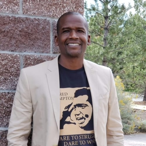 Headshot of Dontae Latson, LCSW