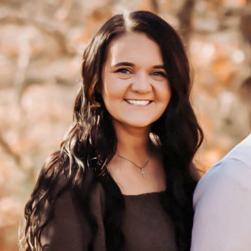 Headshot of Kaitley Teter, LPC