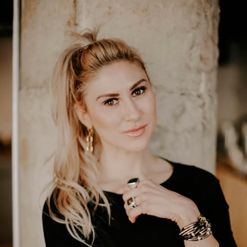 Headshot of Alexandra Theis, LPCMH