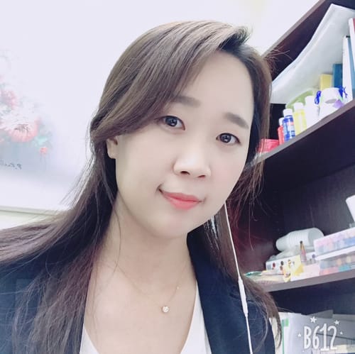 Headshot of KO Eun Kim, LCAT