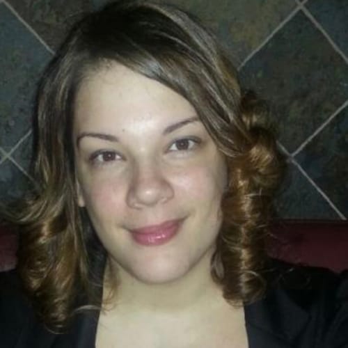 Headshot of Aisha Ortiz, APN
