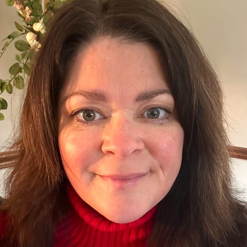 Headshot of Leanne Goodwin, LCPC