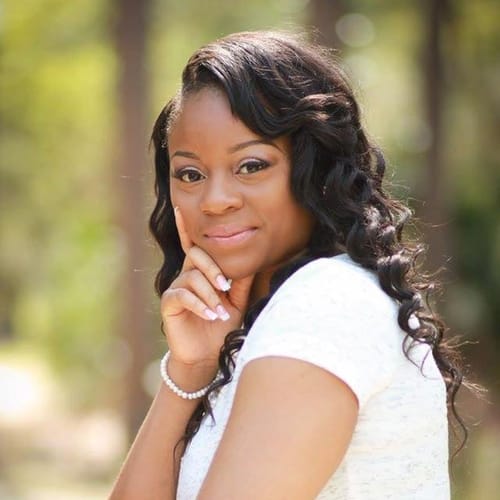Headshot of Jadeshala Humphries, LPC