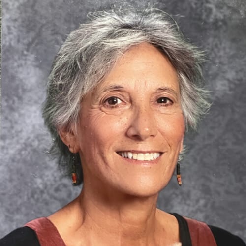Headshot of Karen Wise, LMHC