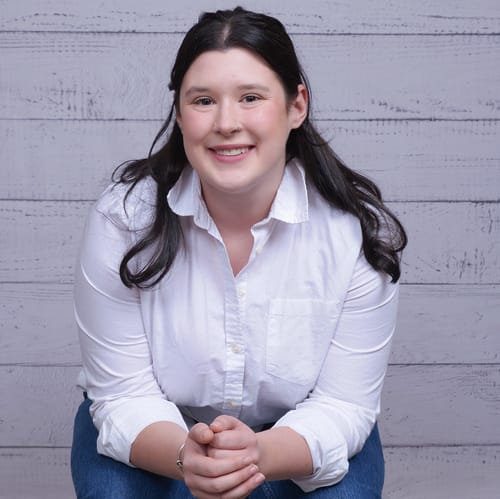 Headshot of Christina Karlsruher, LMHC