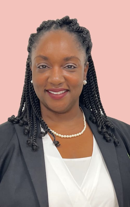Headshot of Seanee Alexander, LCSW
