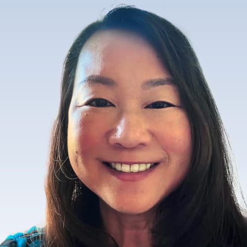 Headshot of Masako Suzuki, LPC